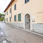 Coverciano Modern Apartment With Patio!