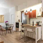 Ser Masaccio Apartment