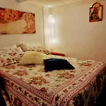 Laura B & B