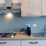 Lia\'S Home Modern Flat 2 Bedroom W Balcony
