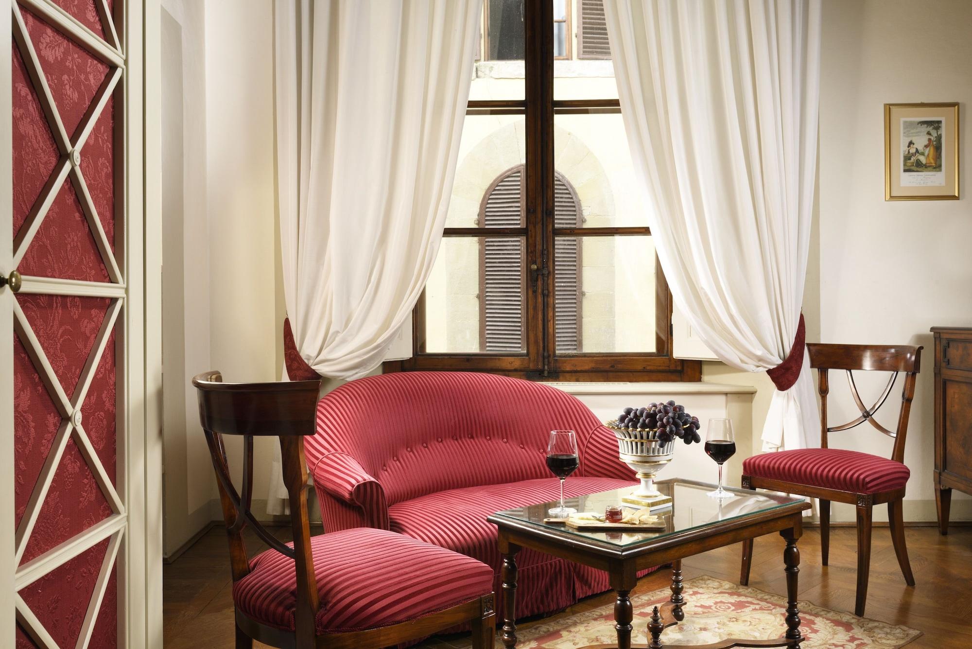 Palazzo Niccolini Al Duomo Residenza D'epoca Firenze