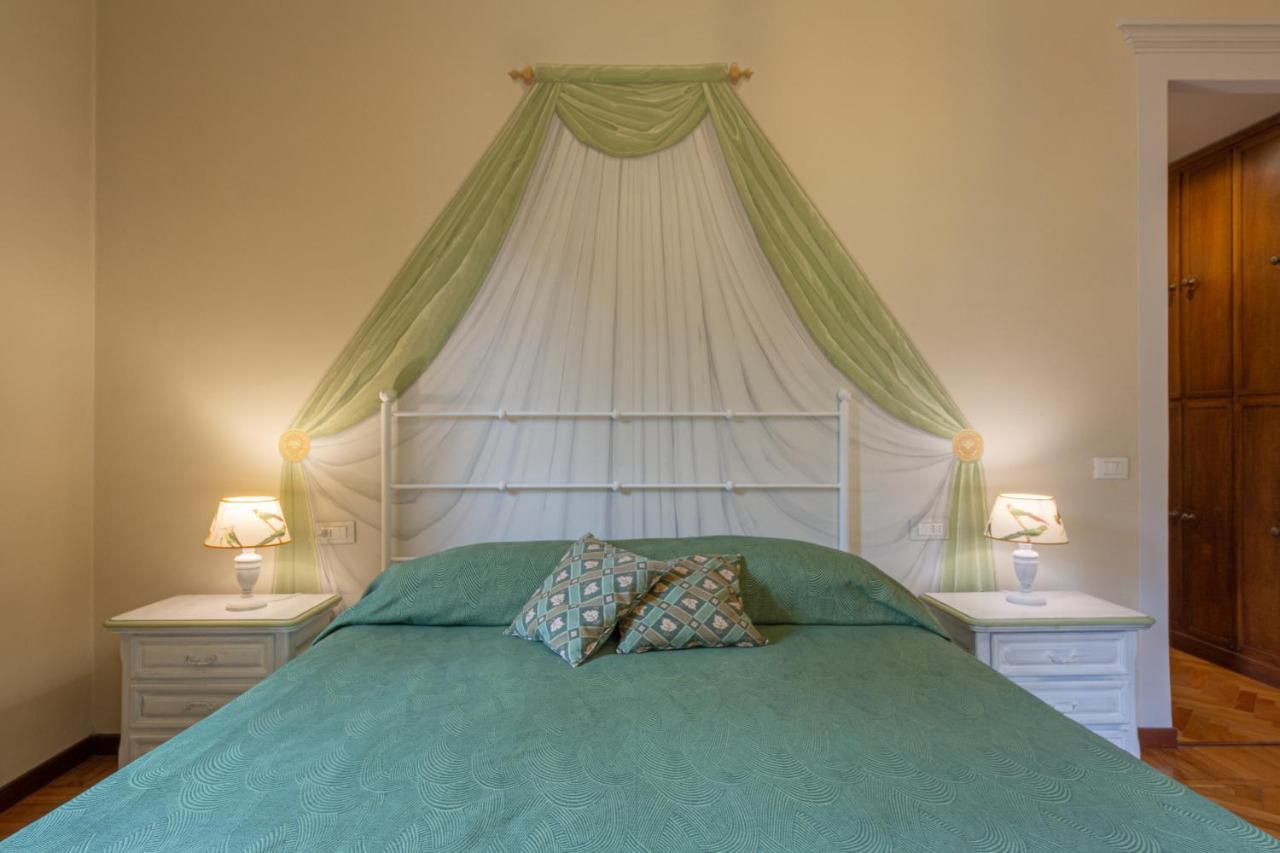 Ponte Vecchio Luxury Ii Apartment