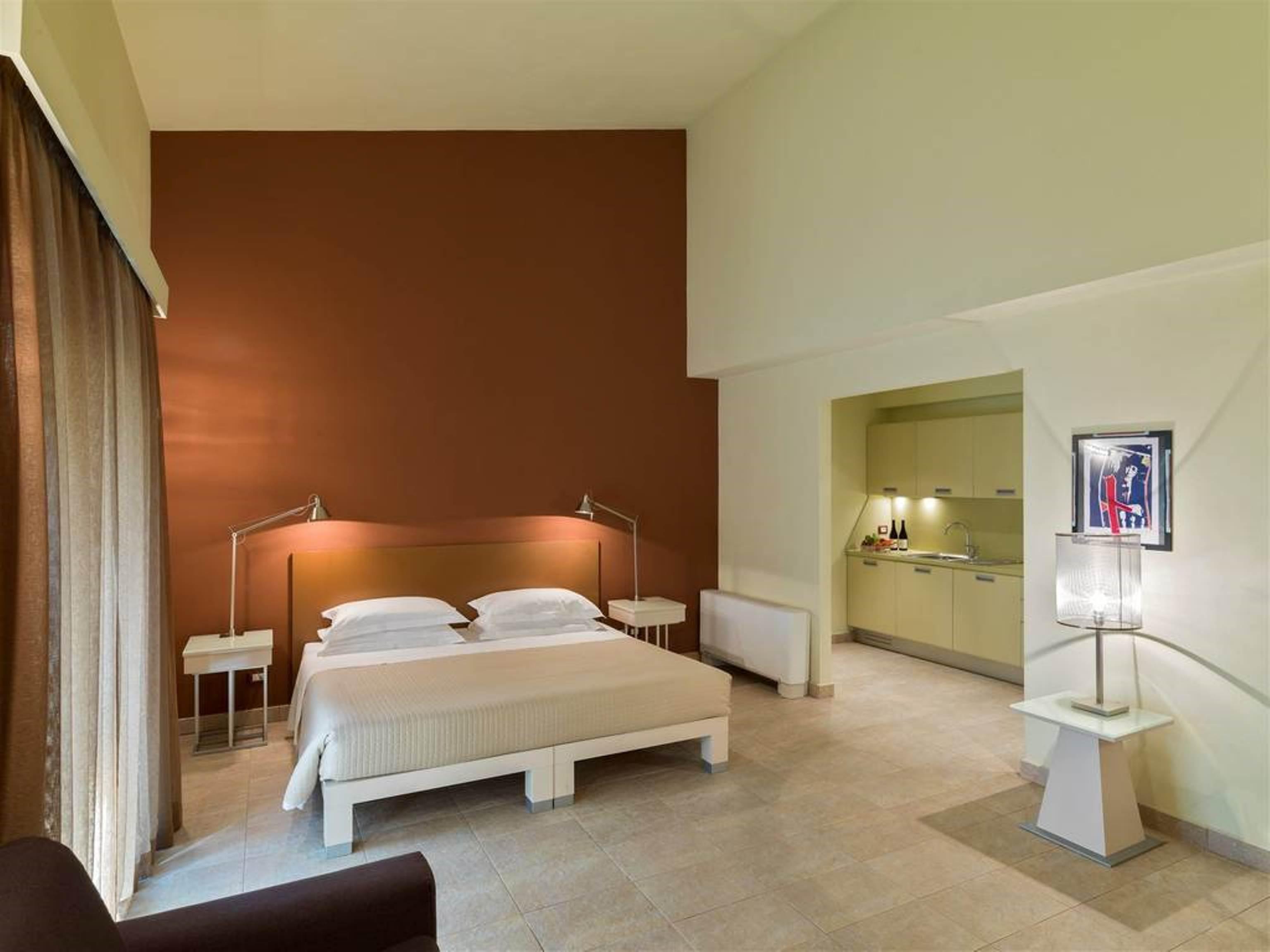 Popartment Aparthotel 3*