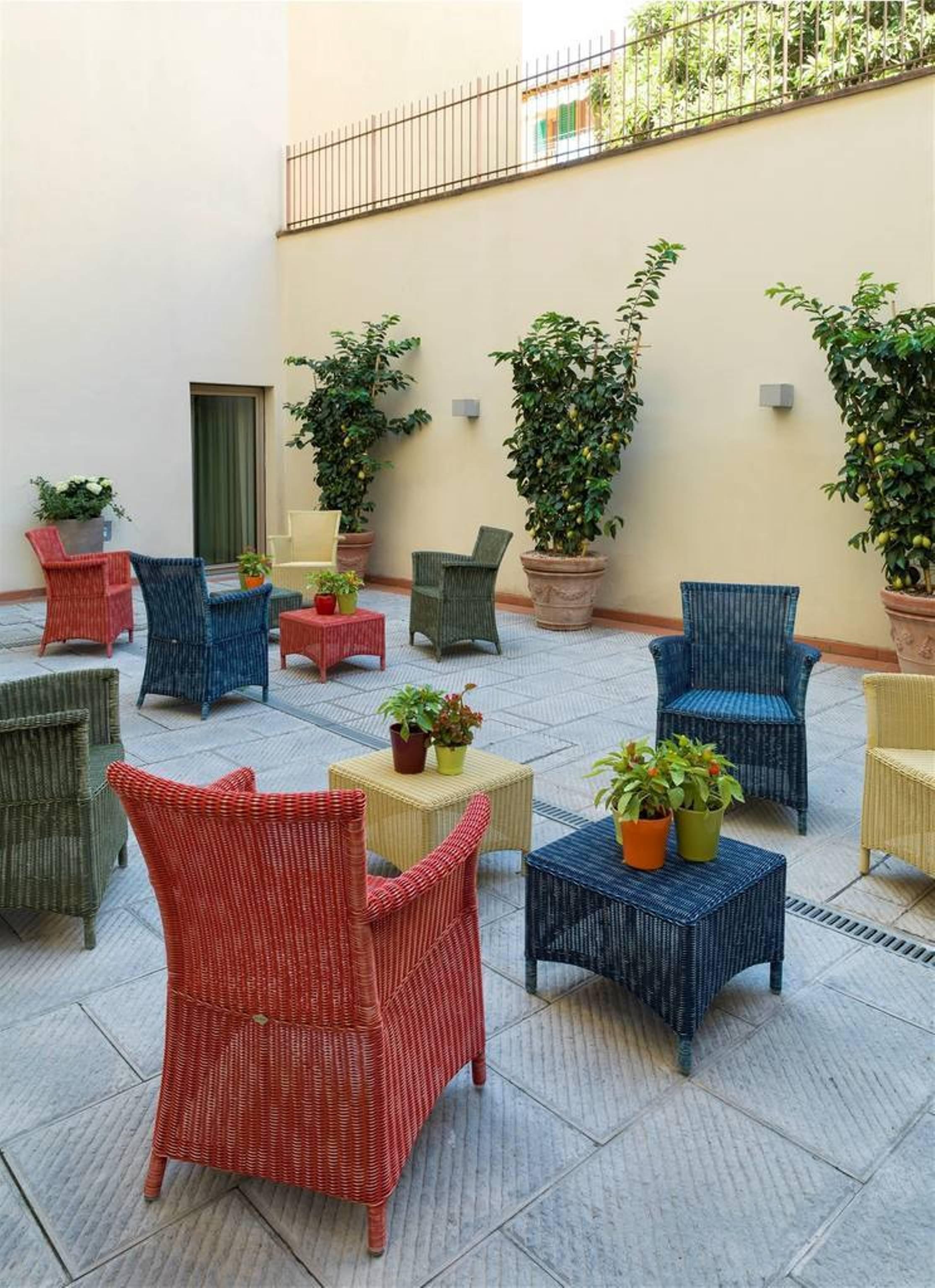 Popartment 3*