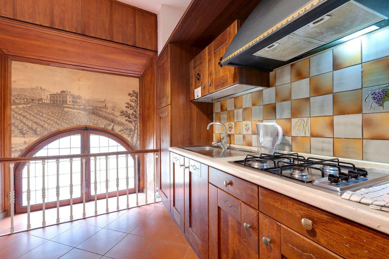 Apartment Oriuolo 1 *