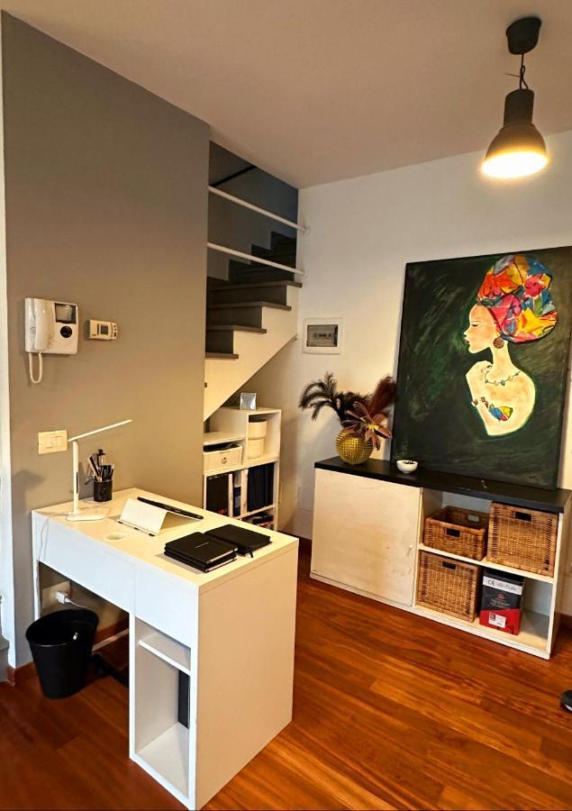 In Attico, Con Posto Auto Privato Appartement *