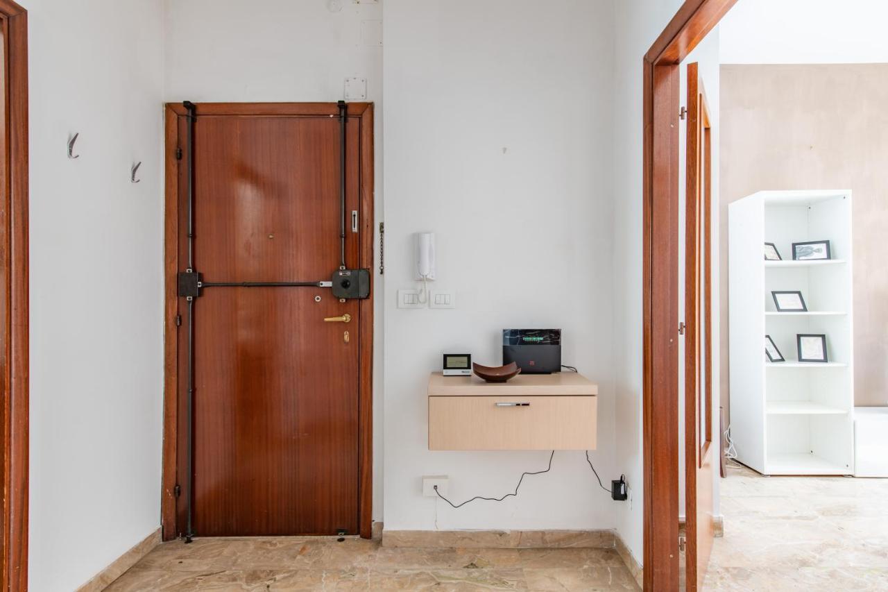 Modern & Bright Apartment! Leilighet *