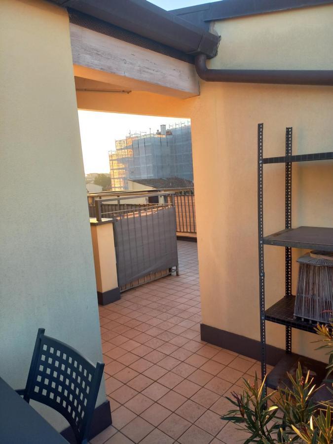 Appartement In Attico, Con Posto Auto Privato *