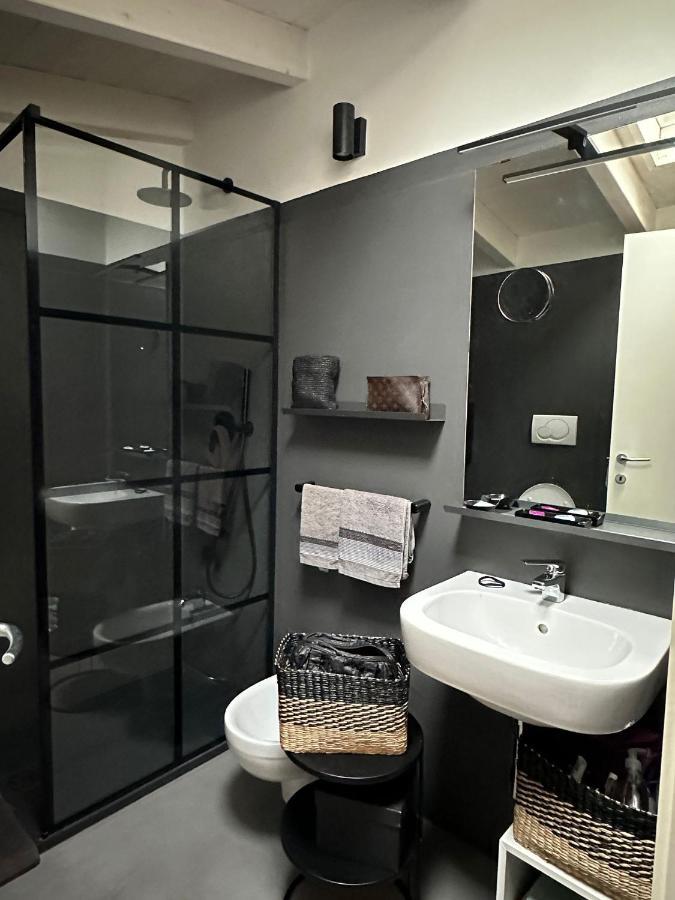 In Attico, Con Posto Auto Privato Appartement *