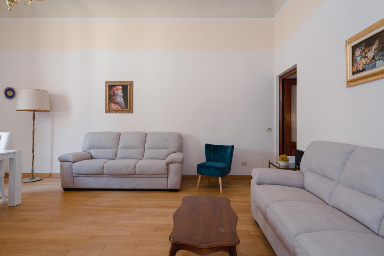 Ghibellina Elegant With 4 Bedrooms Appartement *