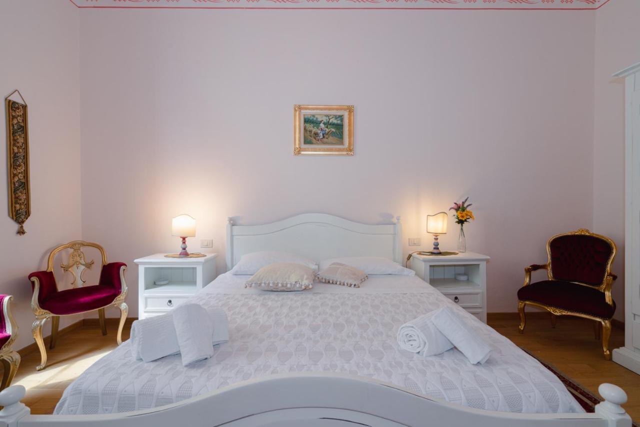 Ghibellina Elegant With 4 Bedrooms Appartement *