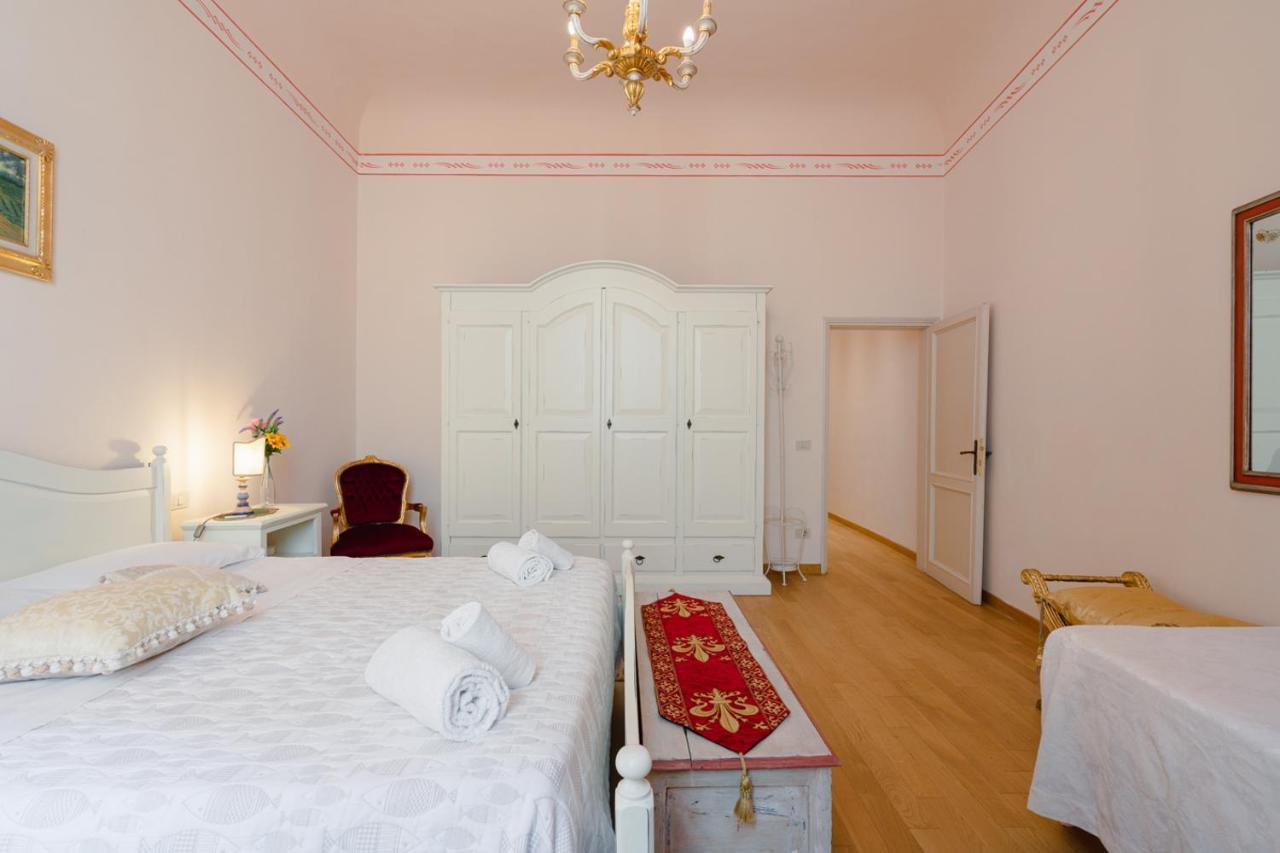 Ghibellina Elegant With 4 Bedrooms Appartement Florence