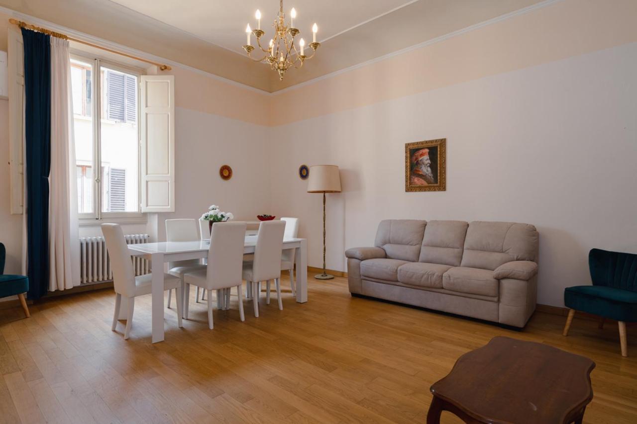 Ghibellina Elegant With 4 Bedrooms Florence