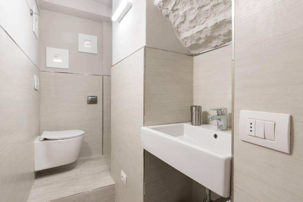 Keys Of Italy - Sreparata 24 Small - Cozy Nest Looks For Solo Traveller Apartment *