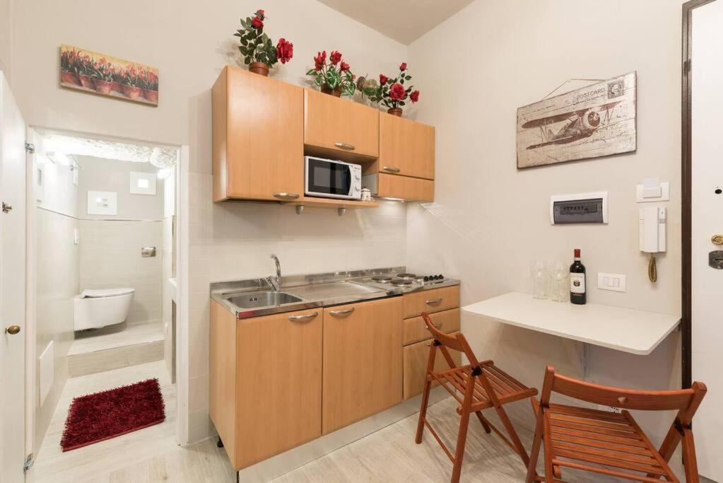 Keys Of Italy - Sreparata 24 Small - Cozy Nest Looks For Solo Traveller Apartment *