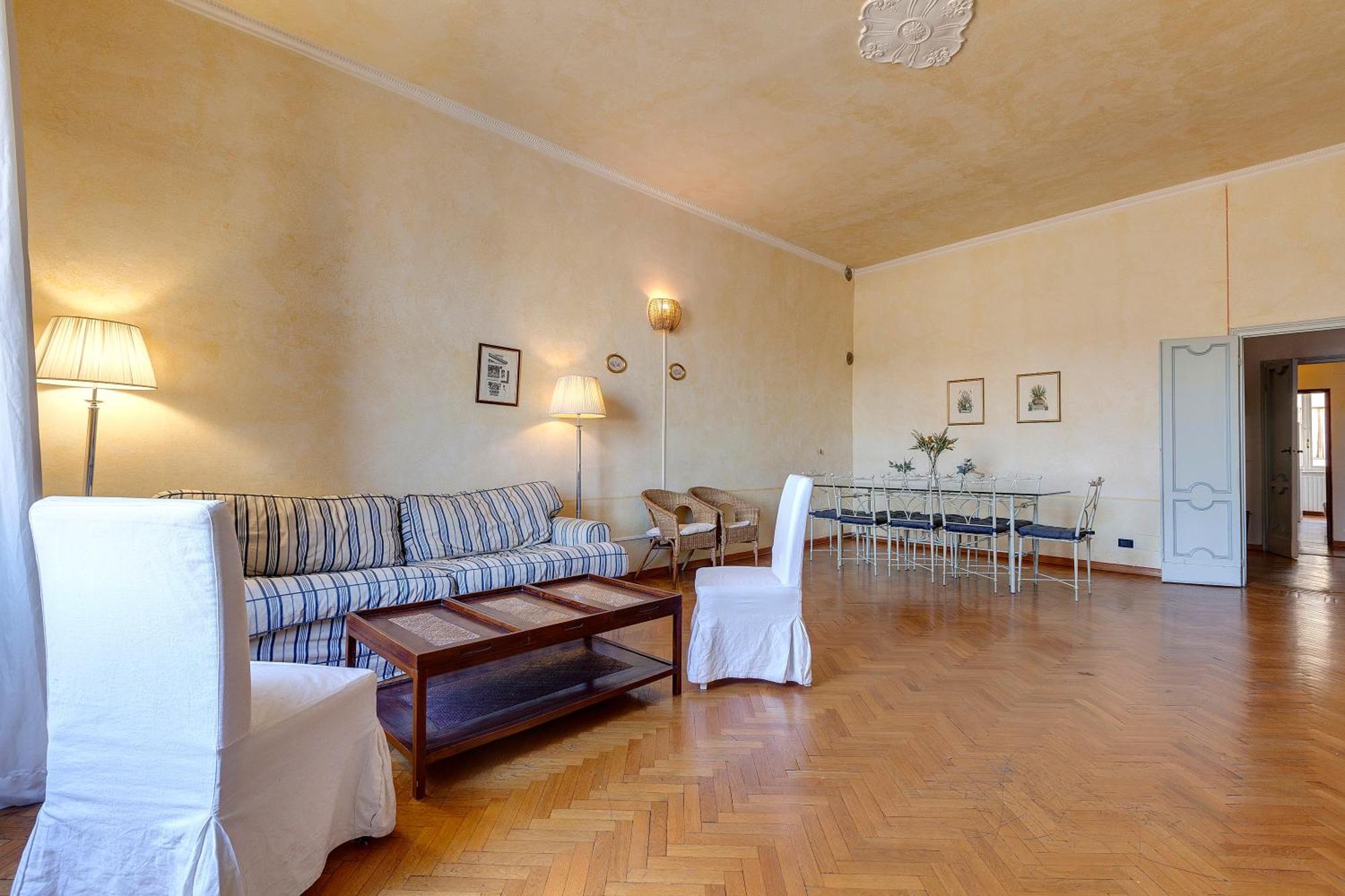 Serristori 31 Apartamento