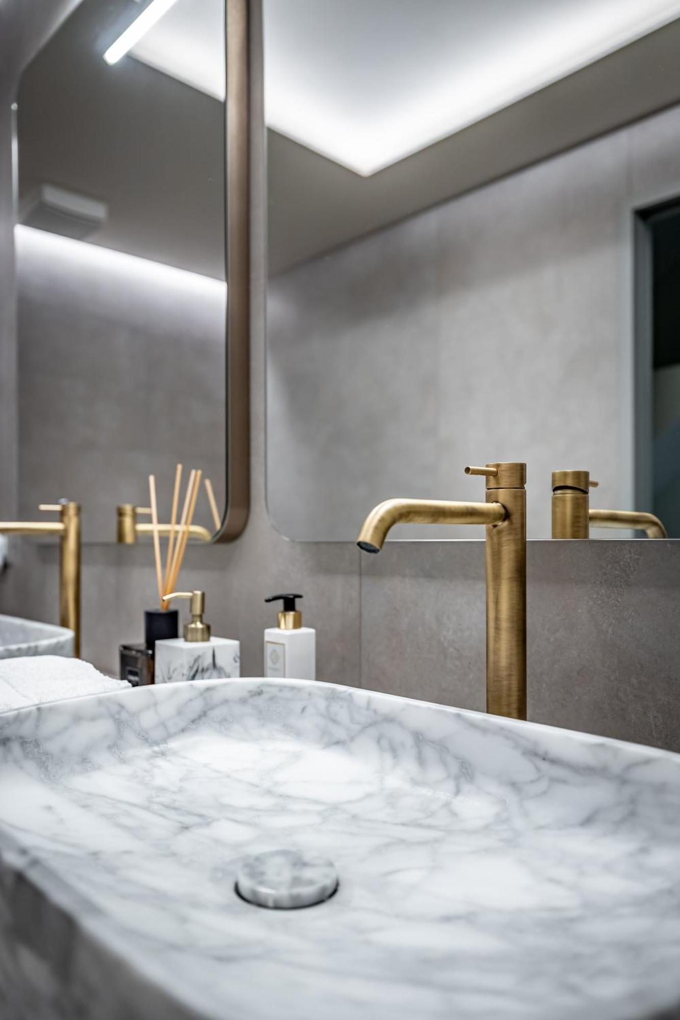 Leilighetshoteller Dimora Collection - Le Corti - Boutique Luxury In A Restored 13th Century Convent, With Sauna And Gym (adults Only)