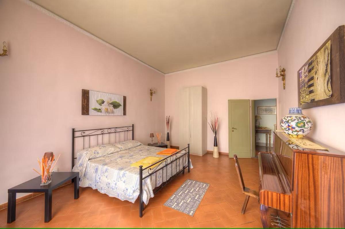 Historical Building Charming Firenze