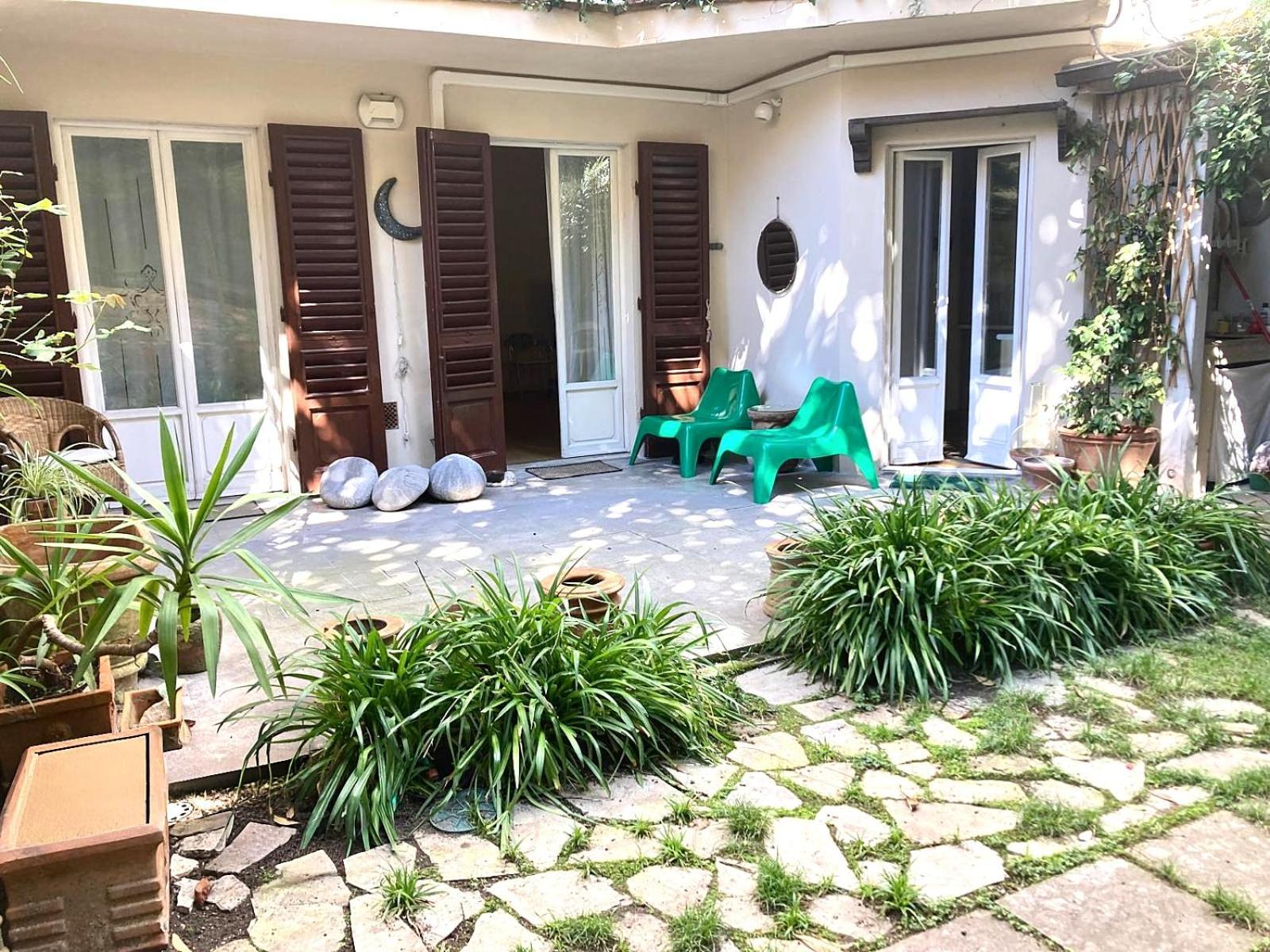 Appartamento Mazzini Charming Getaway With Courtyard *
