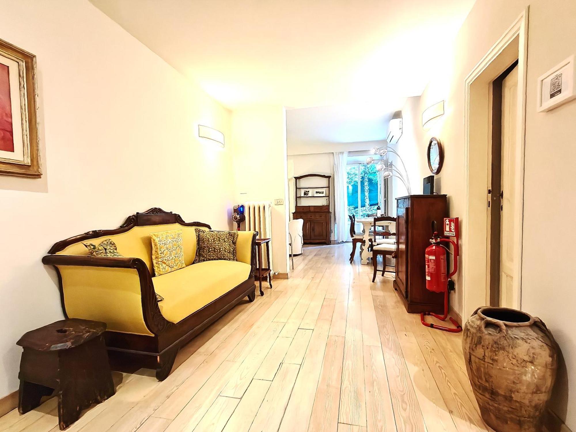 Appartamento Mazzini Charming Getaway With Courtyard Firenze
