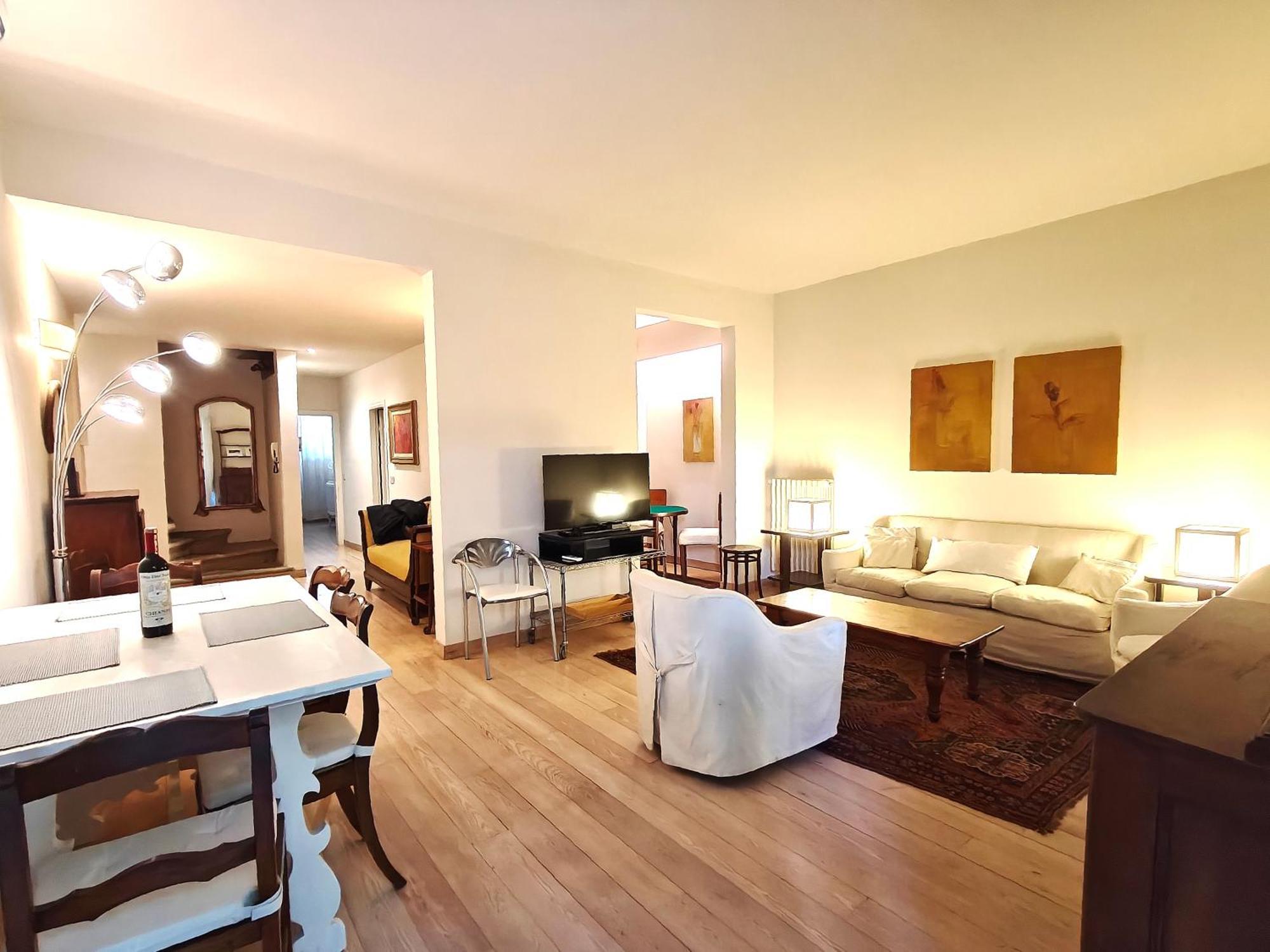 Mazzini Charming Getaway With Courtyard * Firenze