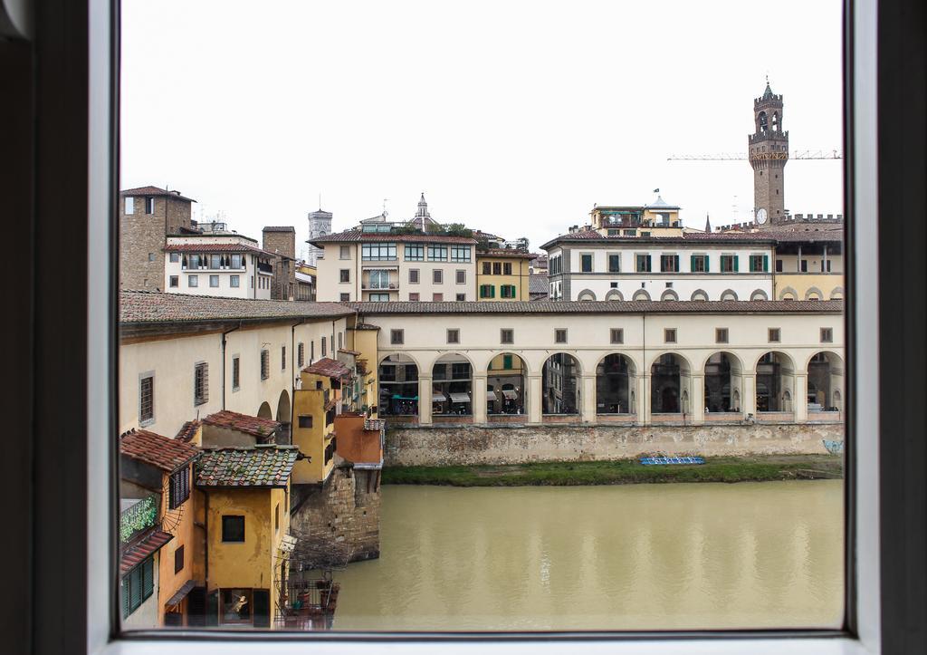 Ponte Vecchio Luxury Ii Apartment