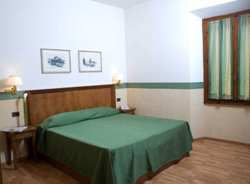 Golf Hotel 3*