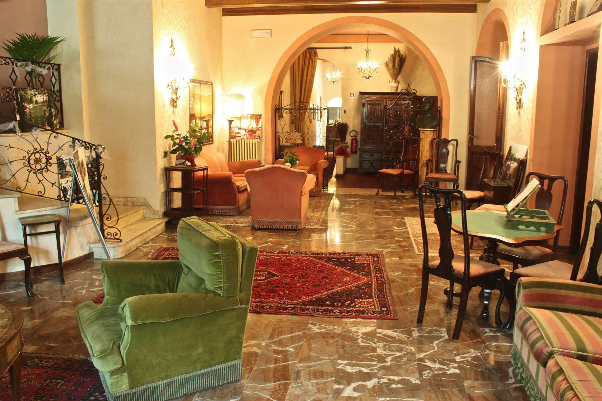 Le Rondini Florence