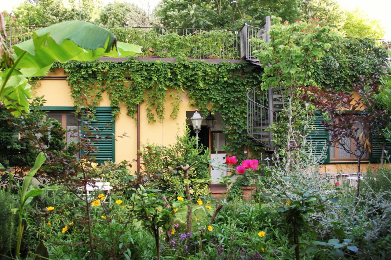 Apartment Garden Terrace Oltrarno