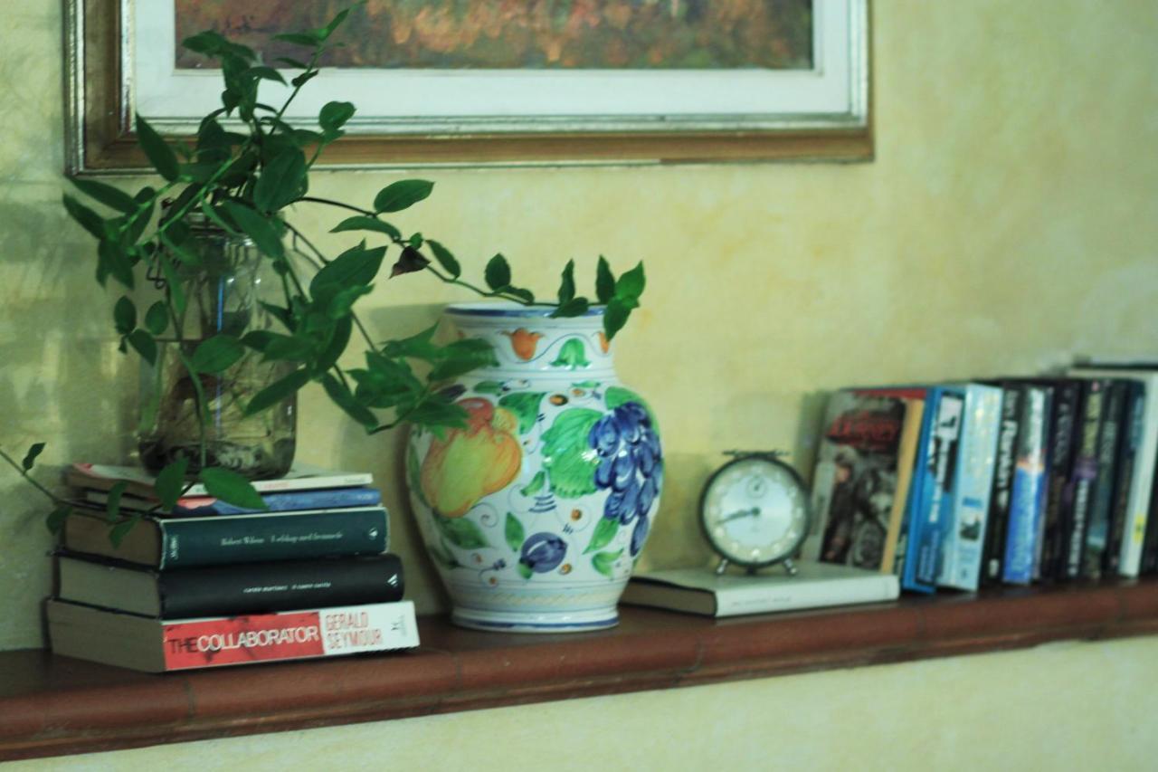 Apartment Garden Terrace Oltrarno Florence