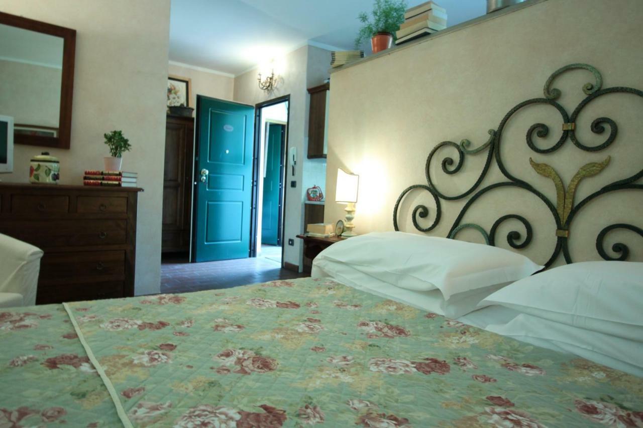 Apartment Garden Terrace Oltrarno