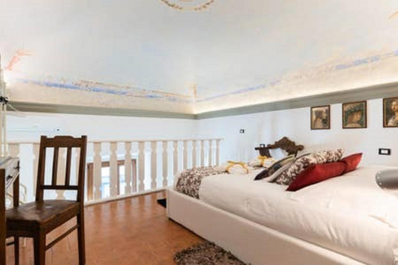 White Apartamento