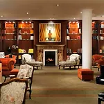 Hotel De La Ville