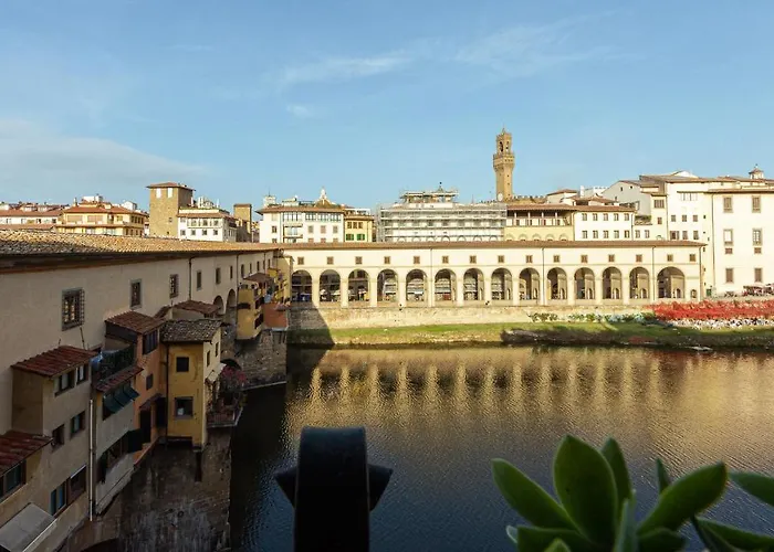 Ponte Vecchio 3 bedroom apartment