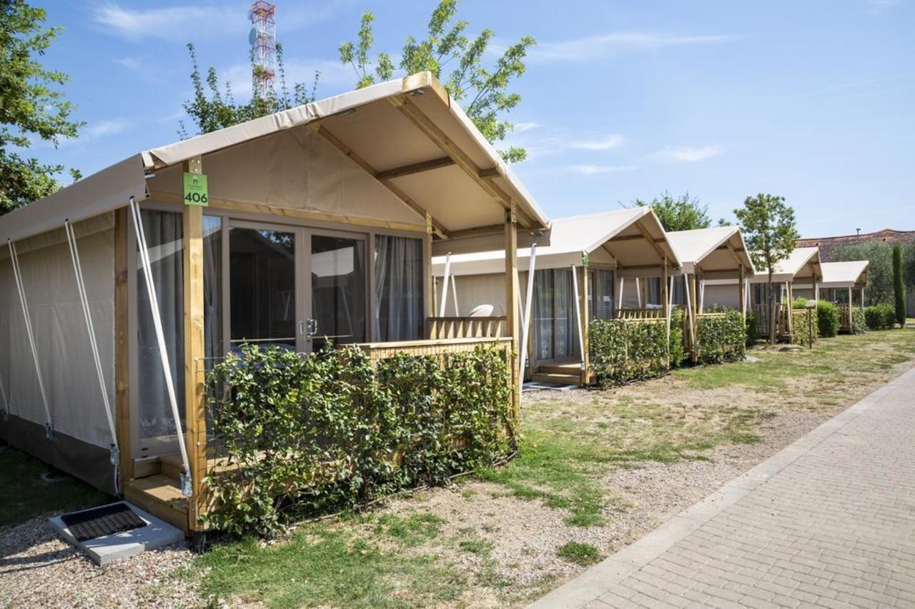 Camping Hu In Town 2*