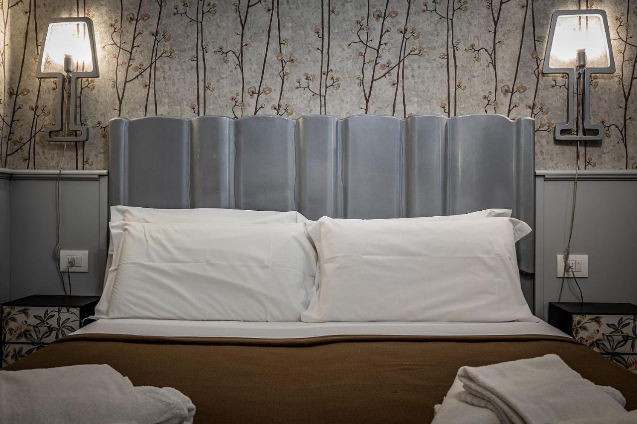 Residenza D'epoca Al Numero 8 Couette-café 3*