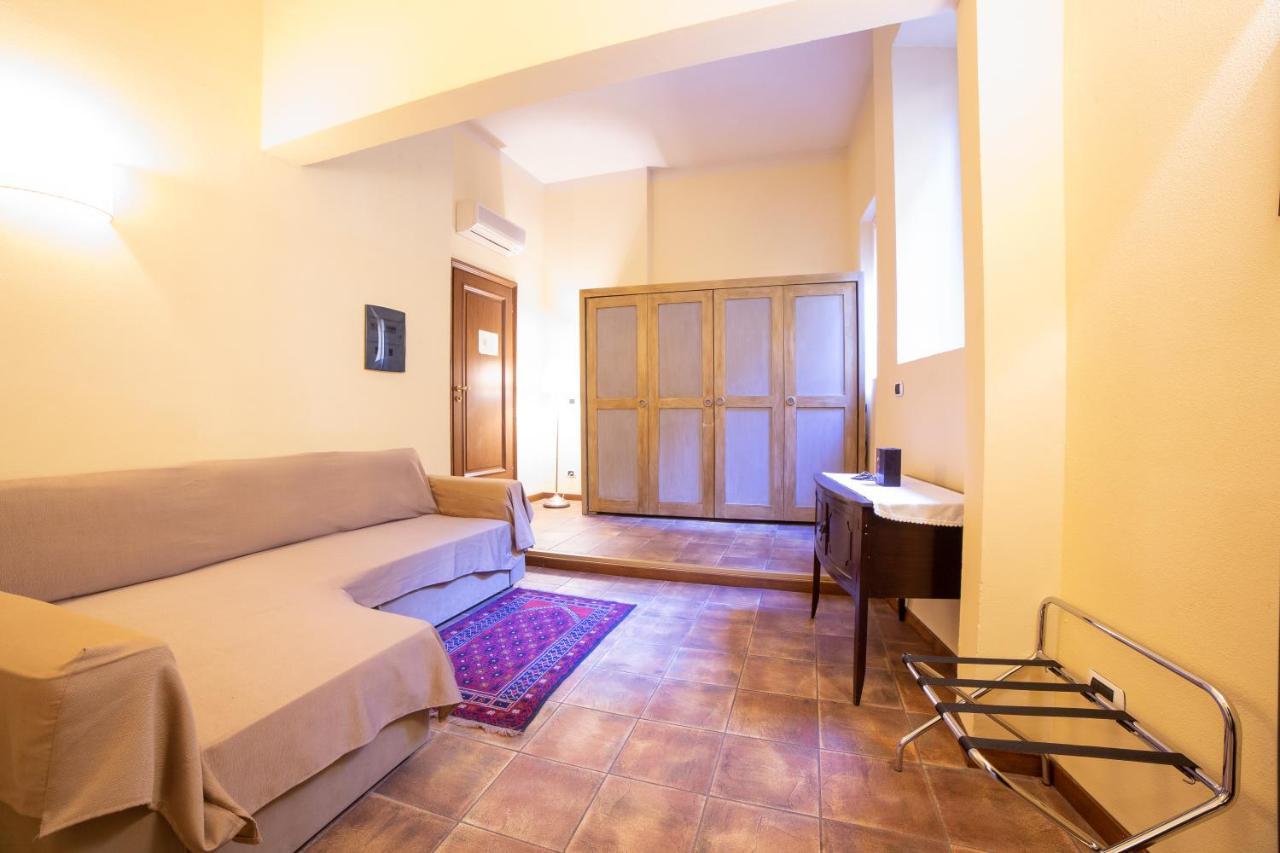 Galileo 2000 Bed & Breakfast 3*