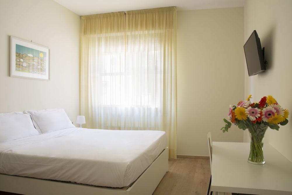 Porta Al Prato Aparthotel Florence