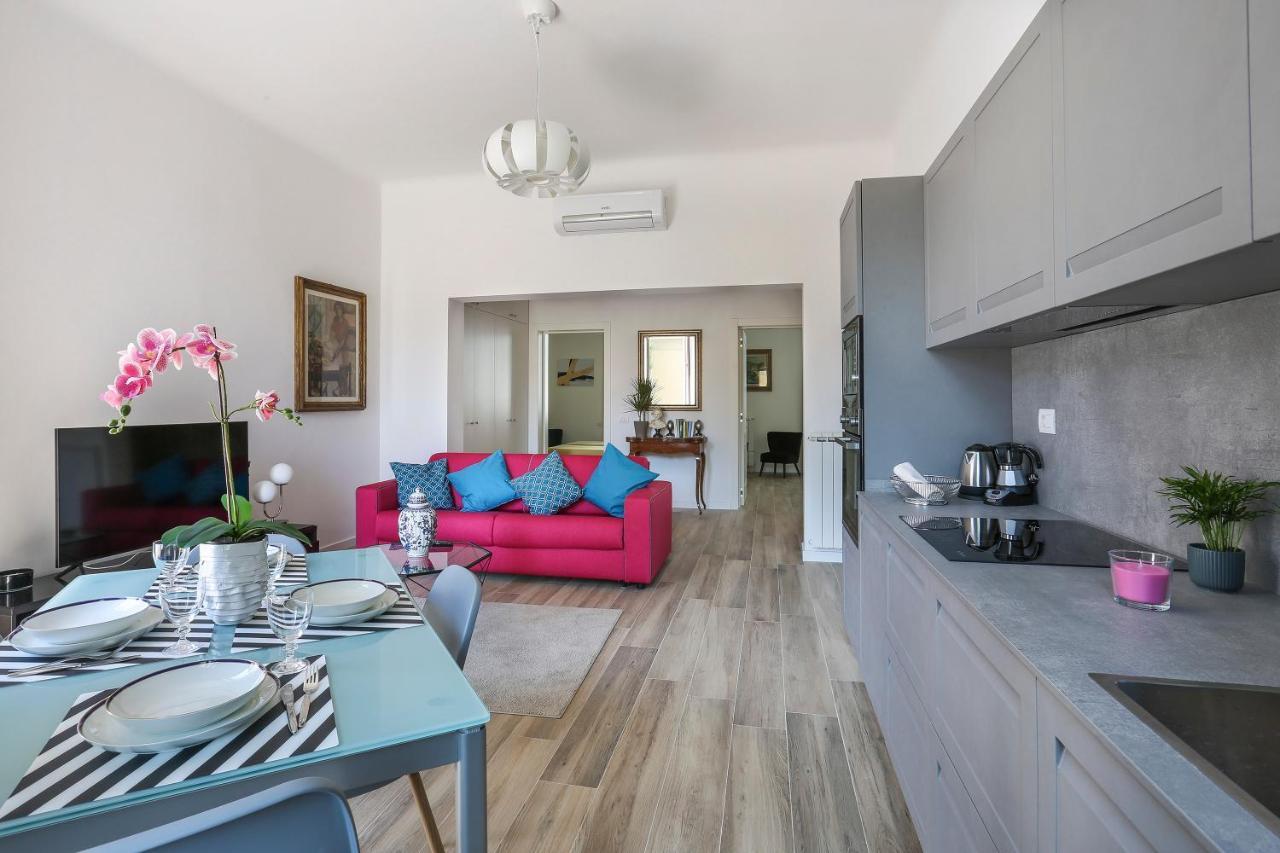 Family Great Location In Appartement *