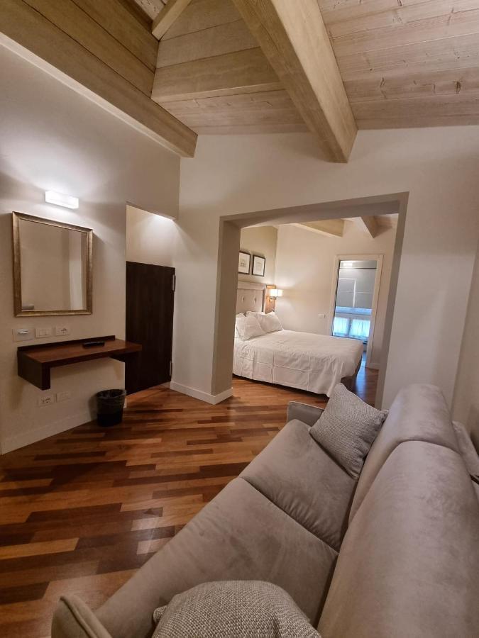 Embassy Hotel Florence