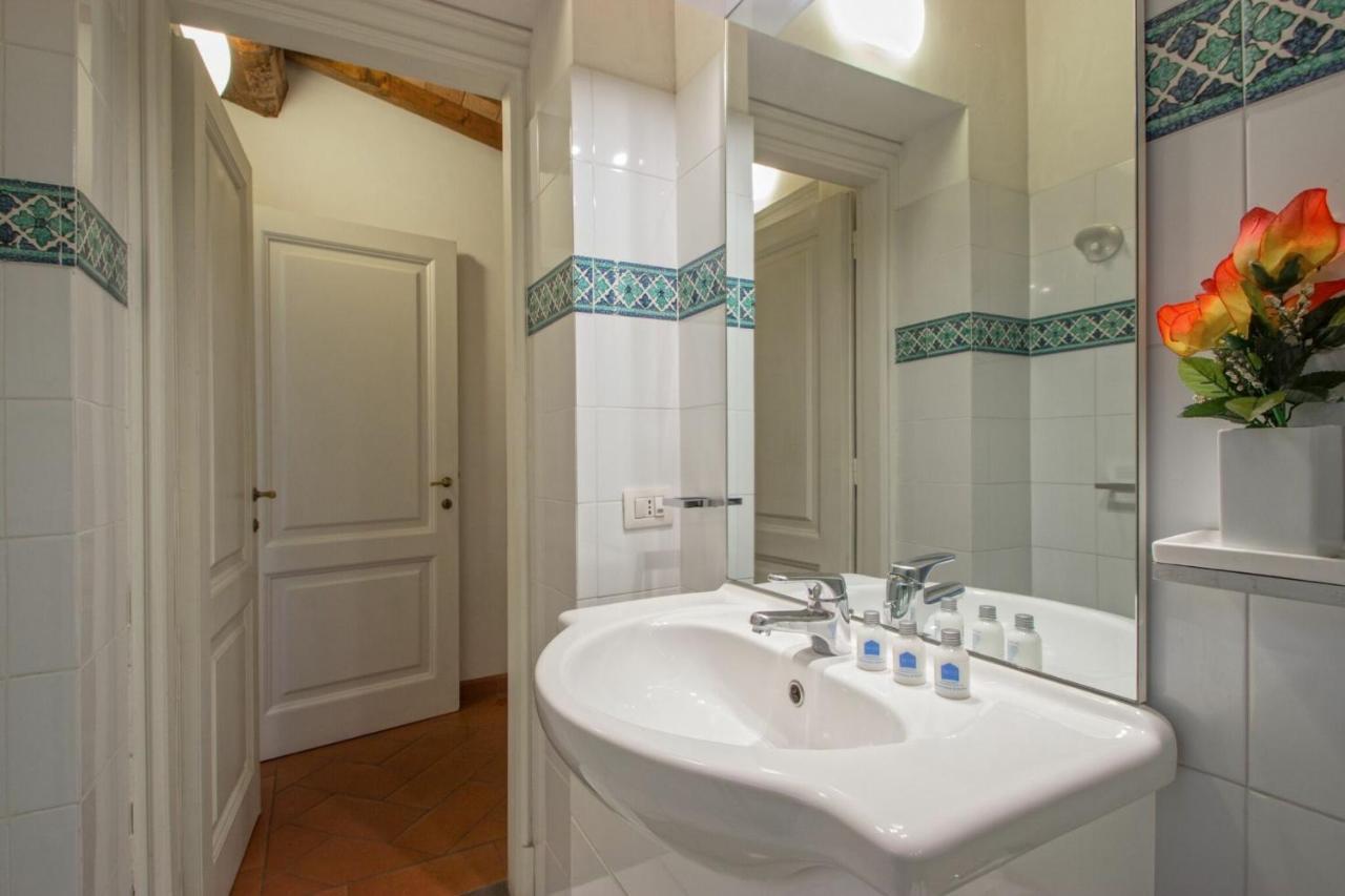 Palazzo Terme By Halldis Firenze