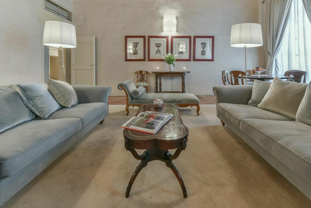 Palazzo Medici Apartment