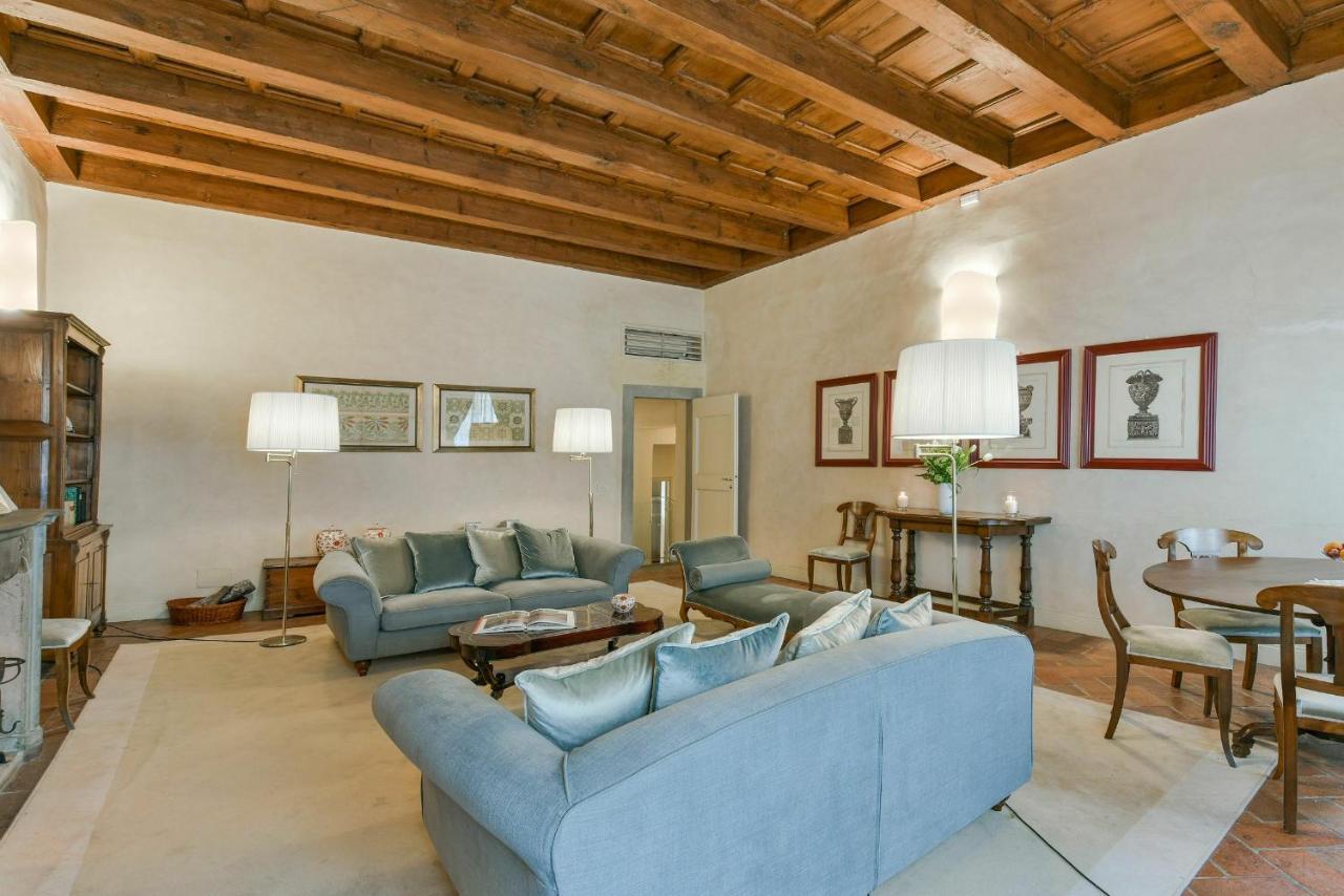 Palazzo Medici Apartment