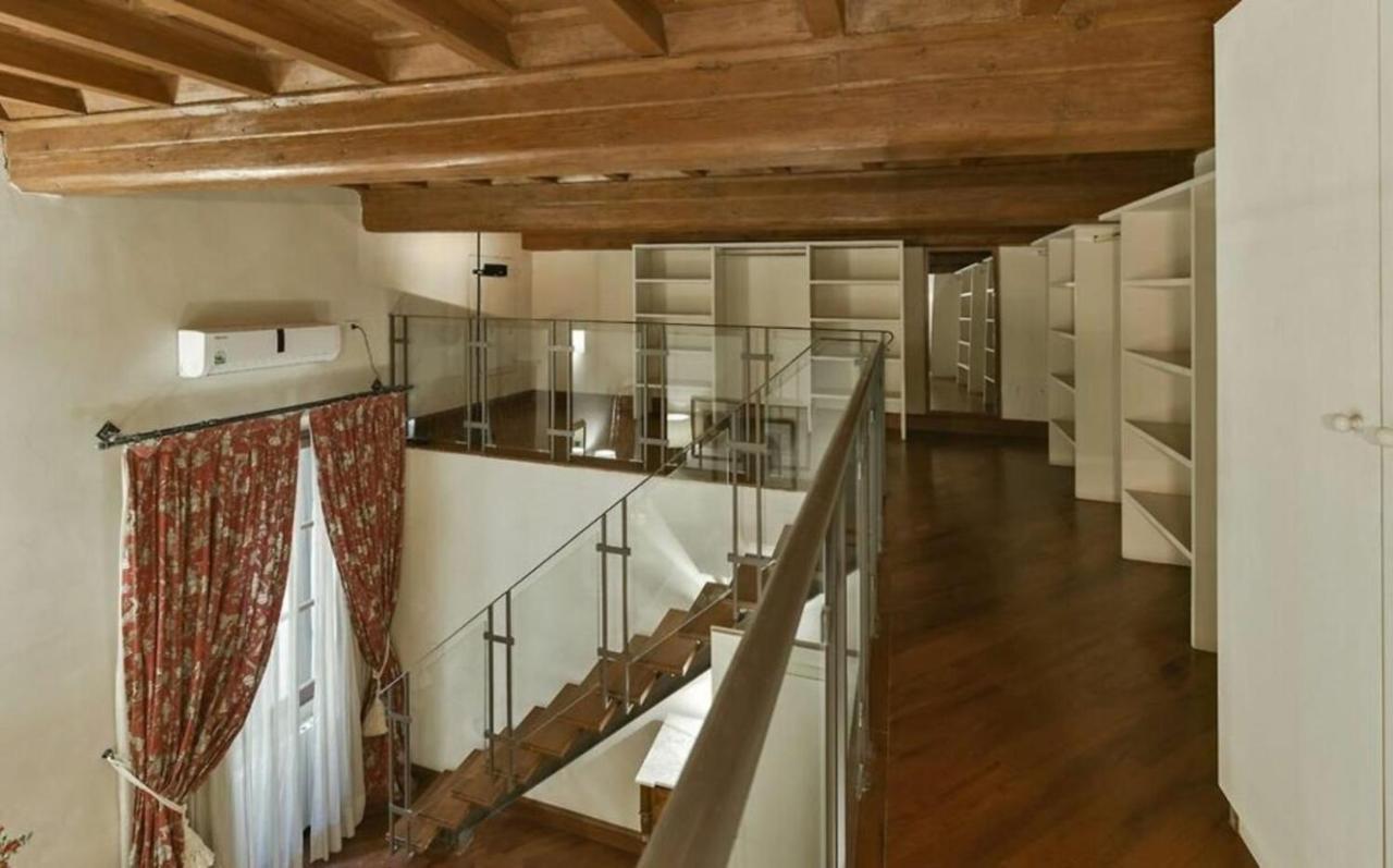Palazzo Medici Apartment