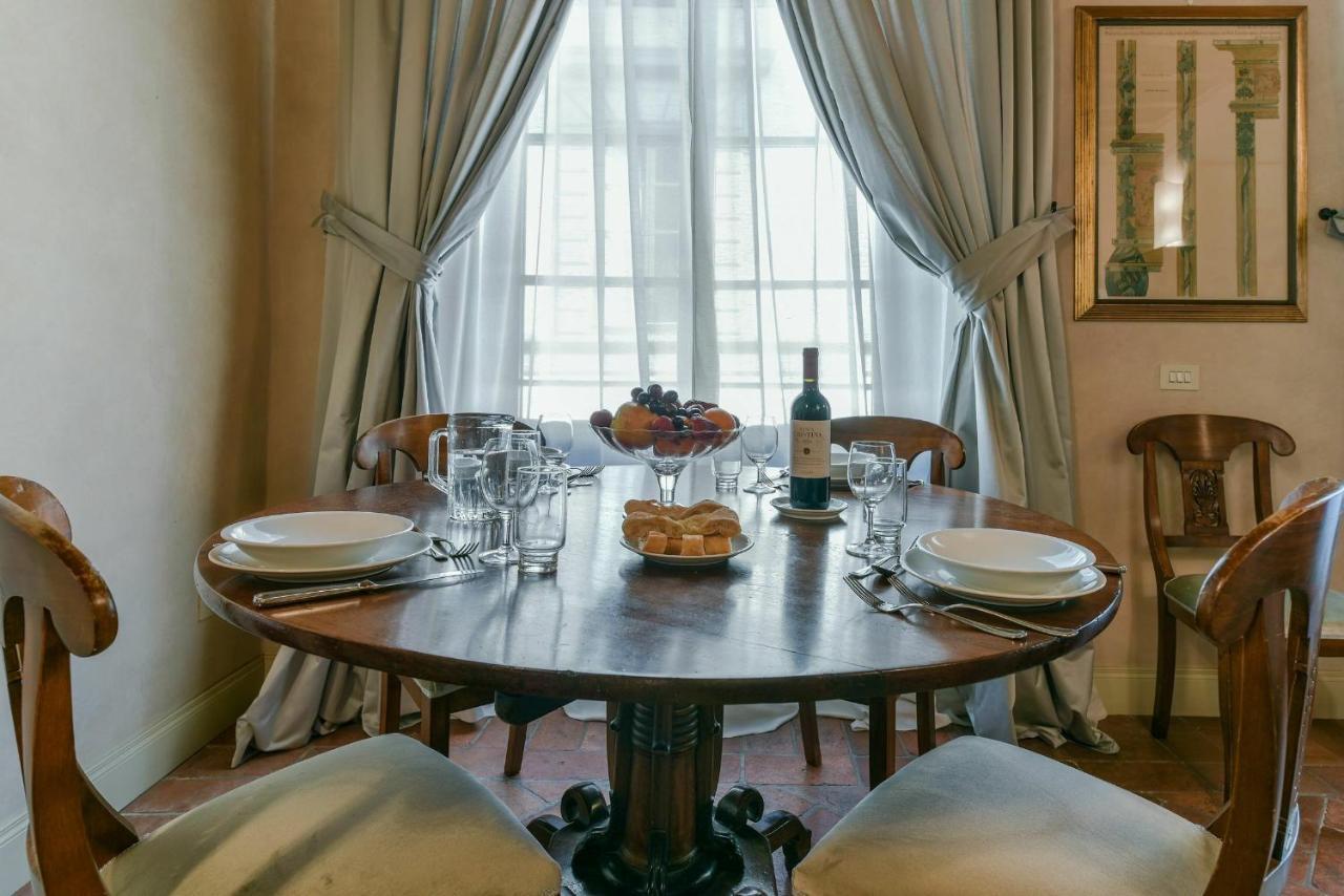 Palazzo Medici Apartment