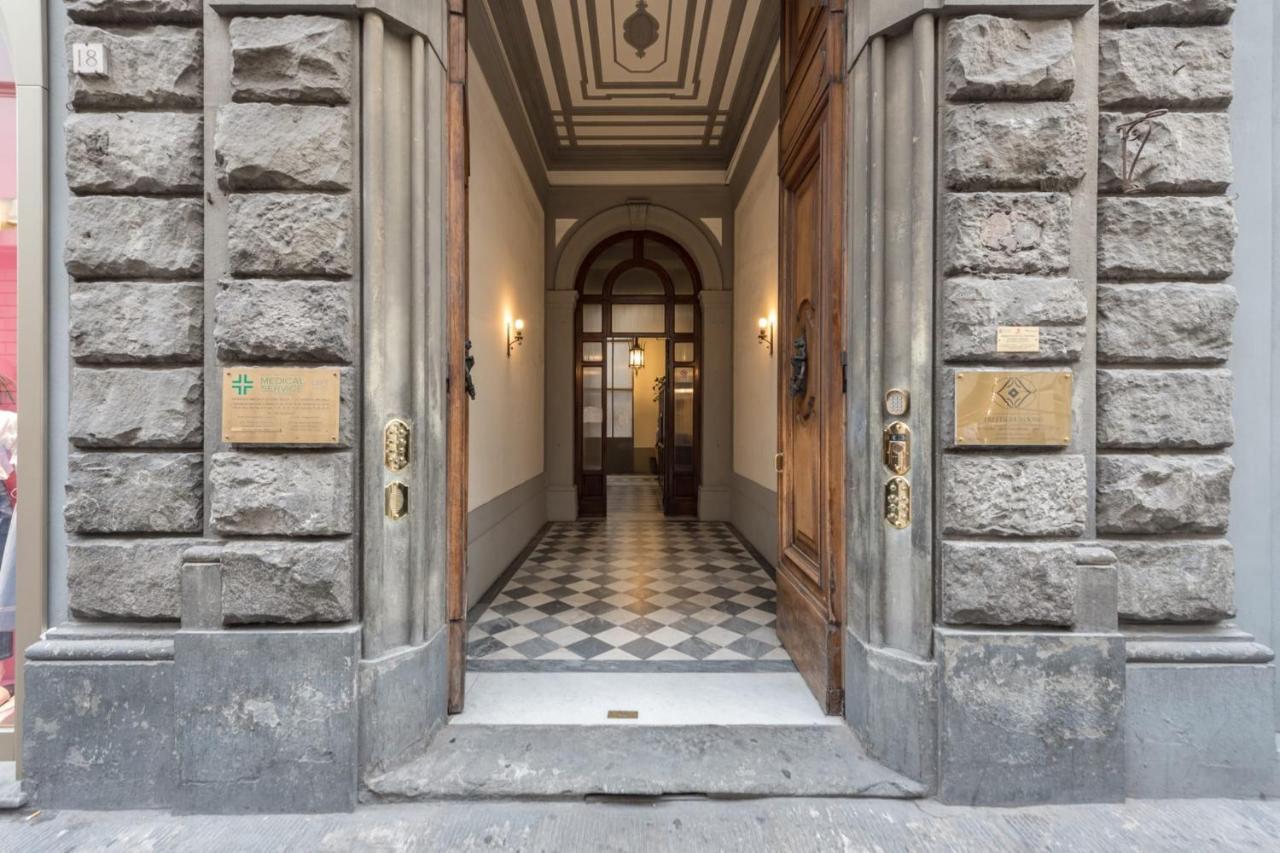 Charming 2bed Overlooking Duomo - Hosted By Sweetstay * Firenze