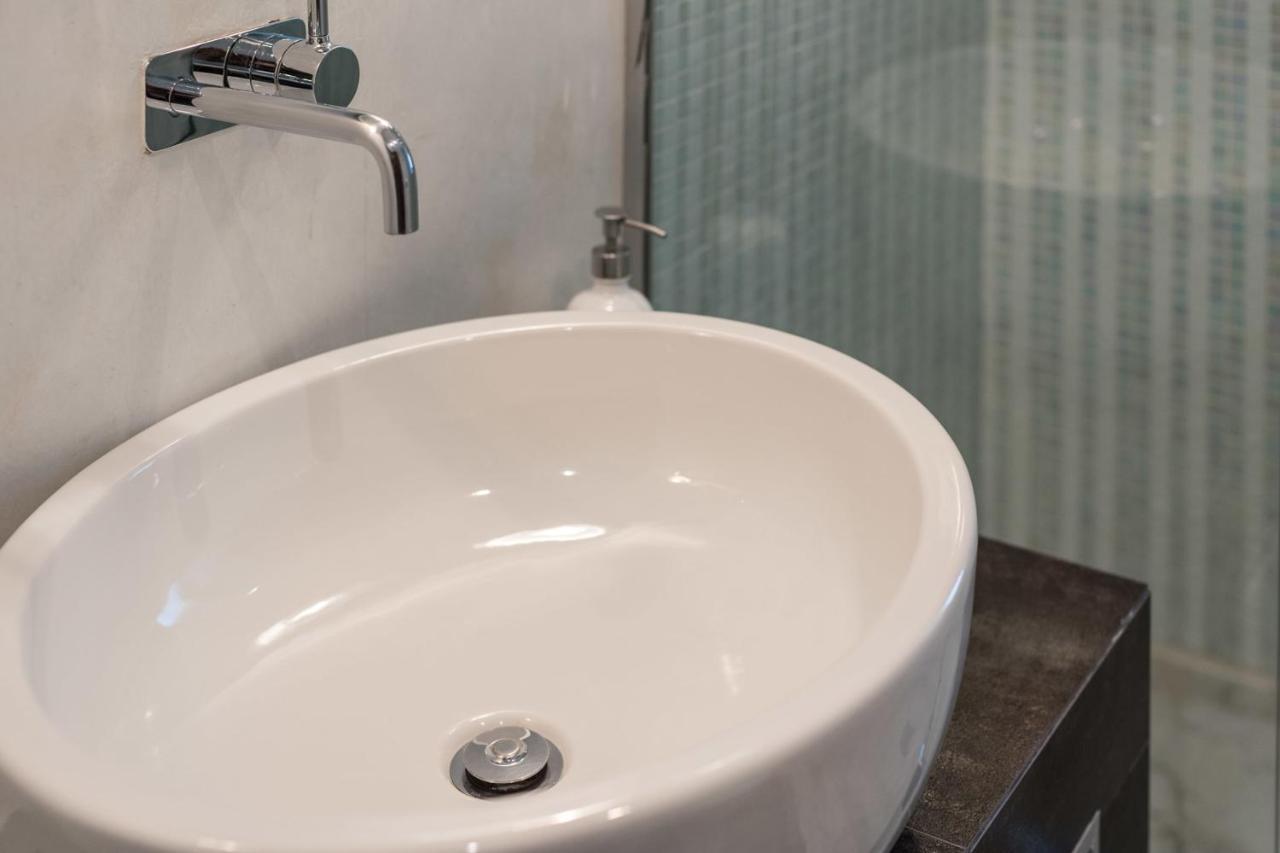 Charming 2bed Overlooking Duomo - Hosted By Sweetstay Firenze