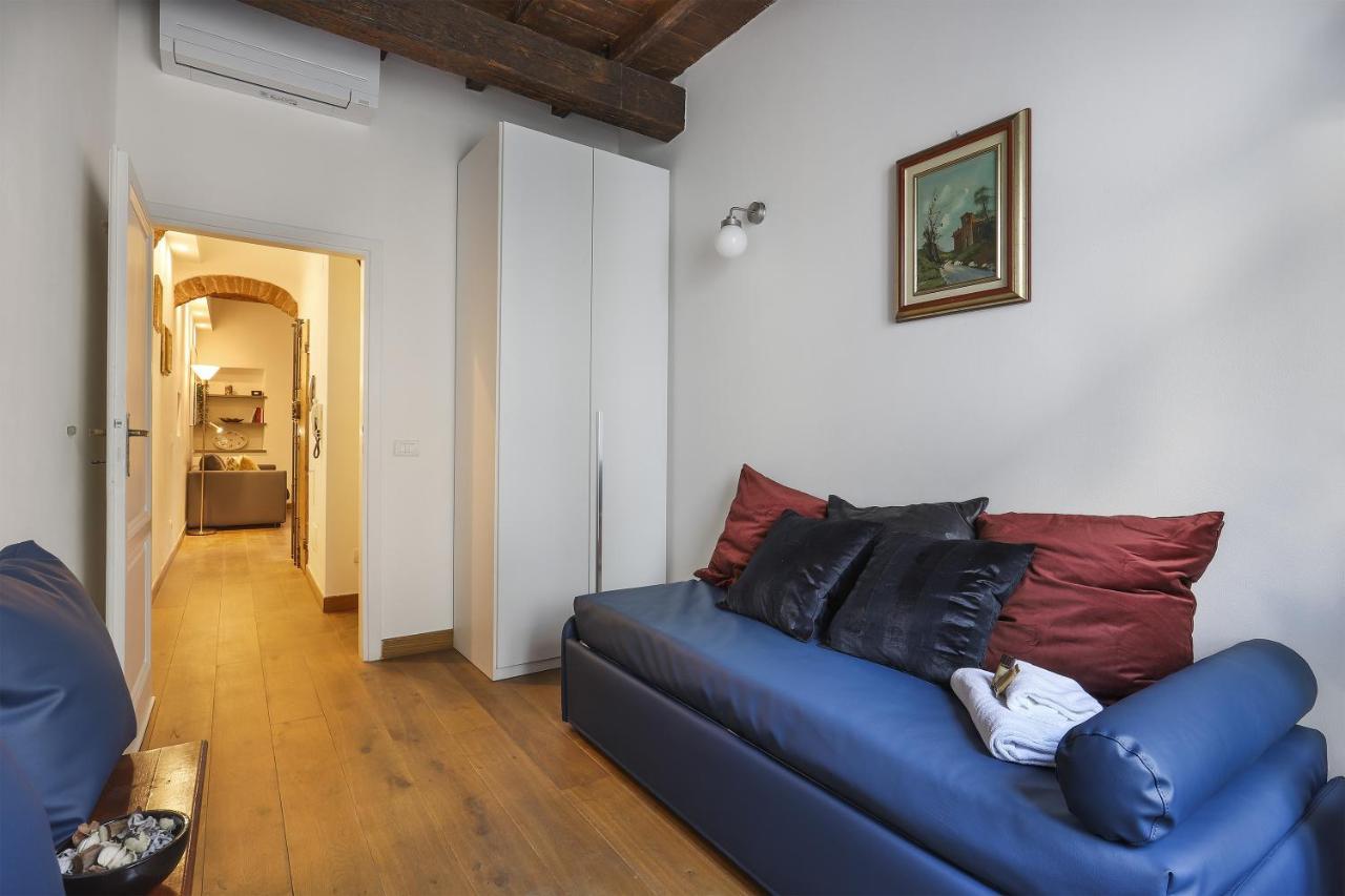 Apartamento Oltrarno Modern In *