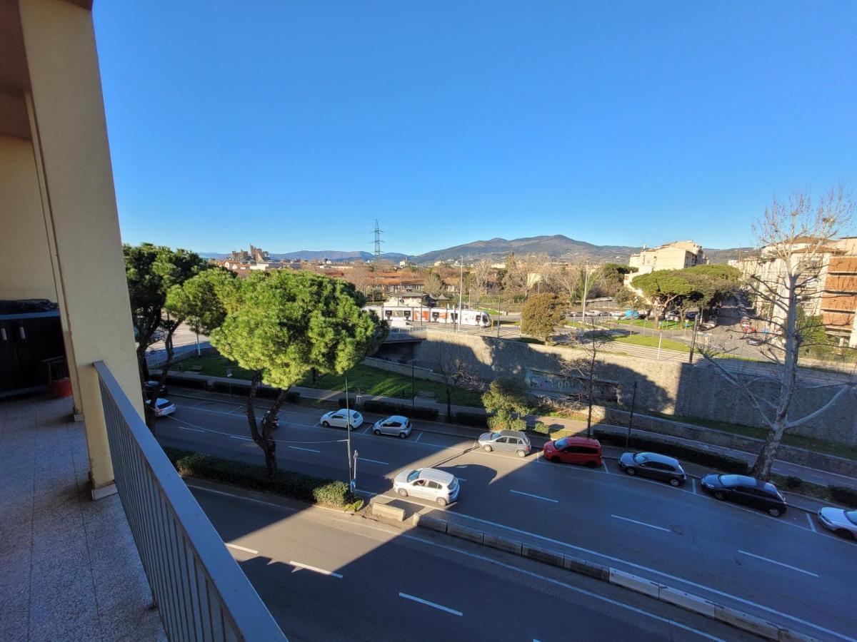 Fabio's Guesthouse&parking Leilighet *