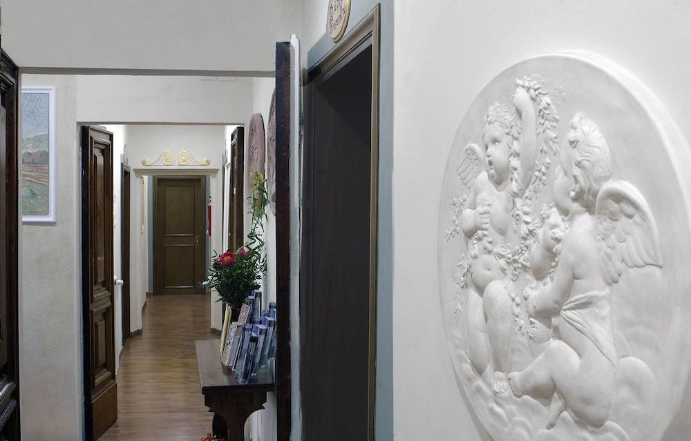 Relais Dante E Beatrice Acomodação com café da manhã  3*